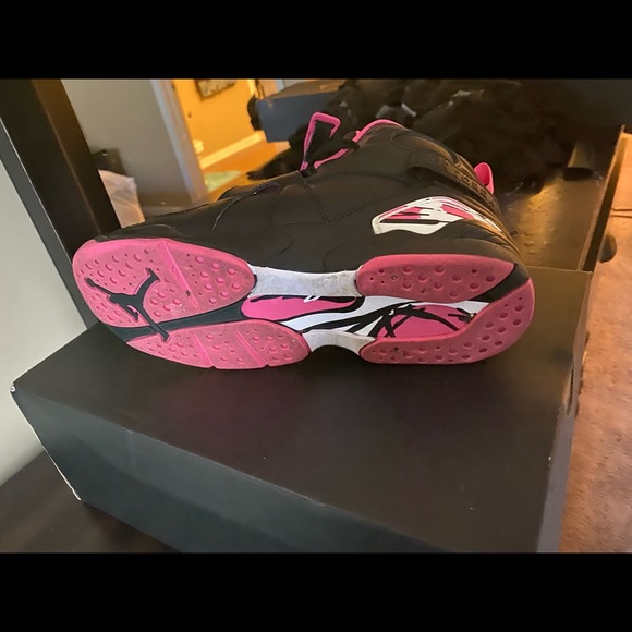 Air Jordan Retro 8 - Picture 2 of 4
